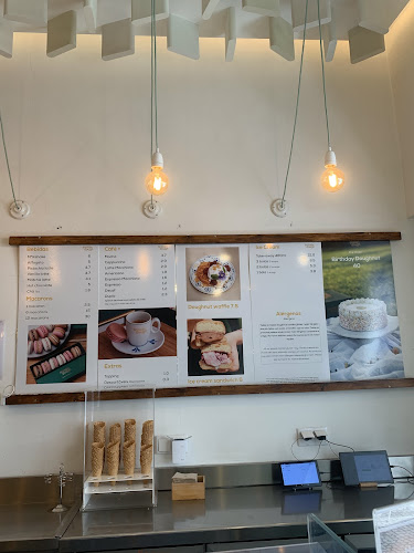 Scoop 'n Dough - Gastronomia e hotelaria