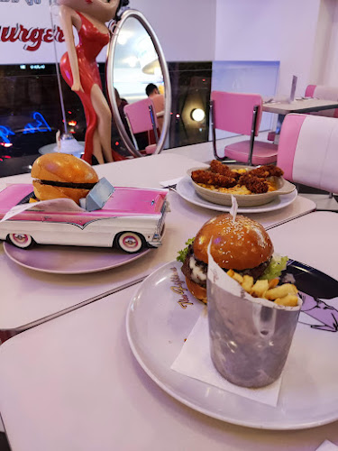 The Fifties Diner - Gastronomia e hotelaria