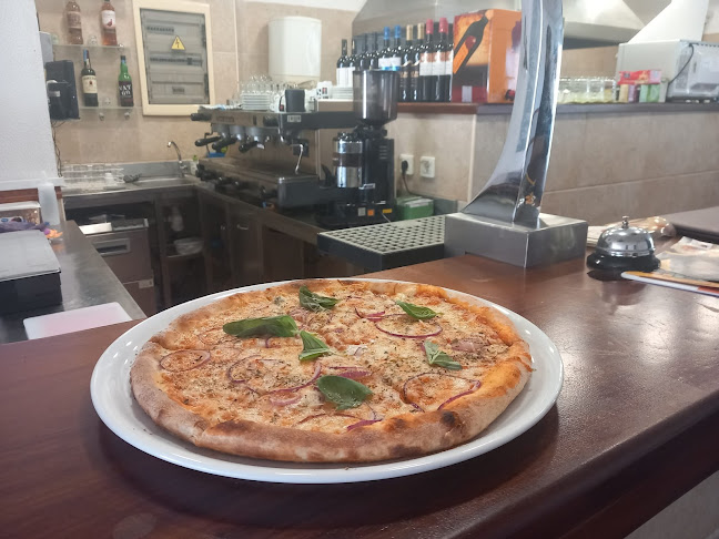 Pizza's & Grelhas - Gastronomia e hotelaria