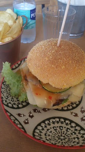 ESPAÇO T2 SUSHIMATI - Gastronomia e hotelaria