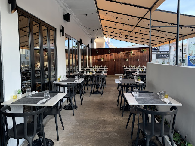 Av. 5 de Outubro 206, 8135-101 Almancil