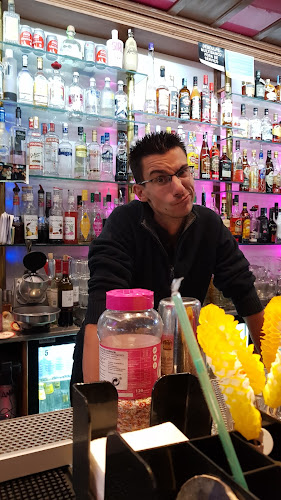 Comentarii opinii despre Oasis