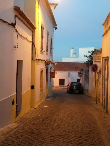 Entre arcos - Gastronomia e hotelaria