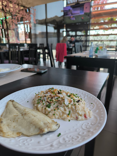 Vila Terrazza Ristorante - Gastronomia e hotelaria