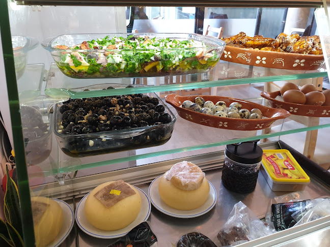 Comentarii opinii despre Marília - Cafetaria&Taperia