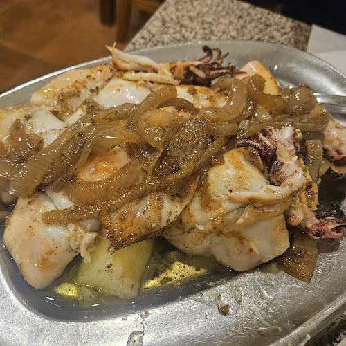 Opinii despre Rei da Sardinha Assada în Matosinhos - Gastronomia e hotelaria