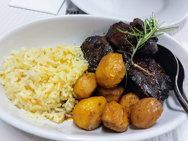 Restaurante Barriga Cheia- Carvalhais de Baixo - Gastronomia e hotelaria
