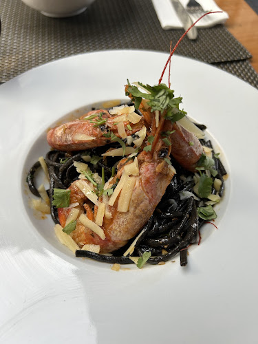 Impar Flores - Gastronomia e hotelaria
