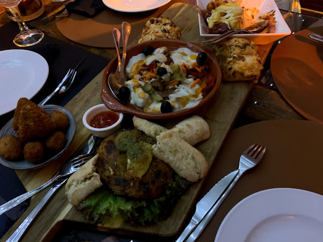 https://www.tripadvisor.pt/Restaurant_Review-g580261-d14918475-Reviews-3_Copos_Tapas_Vinhos-Esposende_Braga_District_Northern_Portugal.html