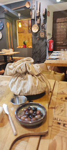 Opinii despre 100 Peneiras în Seixal - Gastronomia e hotelaria