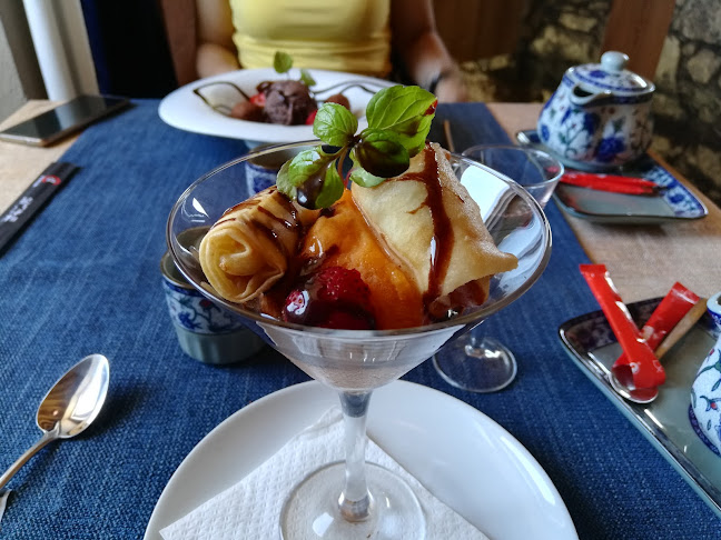 Restaurante Japonês - VELVET - Gastronomia e hotelaria