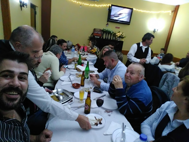 R. Capela Lagoa 105, 4420-402 Valbom