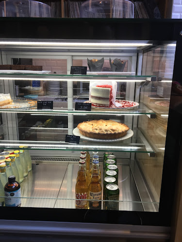 R. do Bolhão 124, 4000-111 Porto