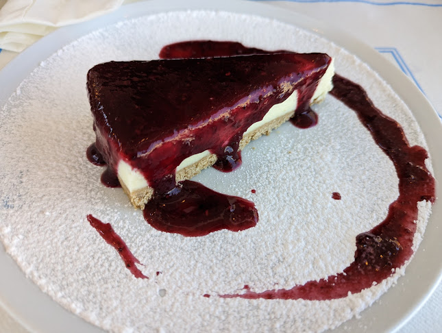 Baía do Peixe - Praça do Comércio - Gastronomia e hotelaria