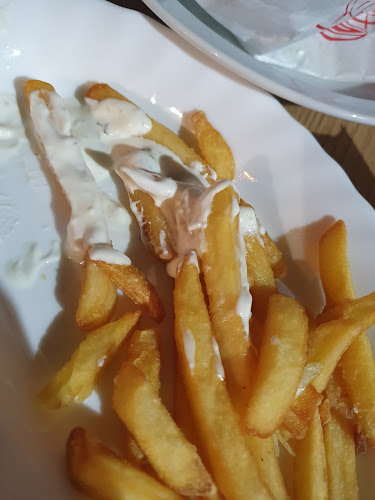 https://m.facebook.com/pages/Estambul-Doner-Kebap/283791198475378
