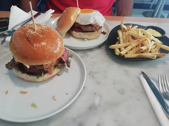 Opinii despre Oficina do Hambúrguer în Peniche - Gastronomia e hotelaria