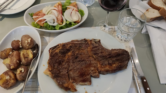 https://www.tripadvisor.pt/Restaurant_Review-g189174-d1172251-Reviews-Cervejaria_Guimaraes-Guimaraes_Braga_District_Northern_Portugal.html