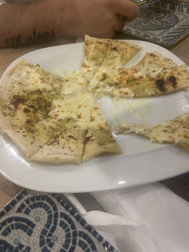 Opinii despre Pizza Out în Gouveia - Gastronomia e hotelaria