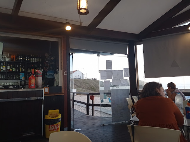 R. Francisco Jerónimo Ribeiro, 2525-431 Atouguia da Baleia