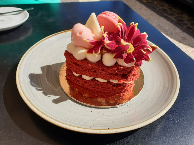 Av. do Infante 28, São Martinho, 9000-015 Funchal