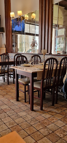 Praça Dom Afonso Henriques 22, 2460-030 Alcobaça