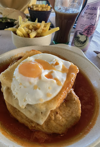 Joan's Take Away - Seia