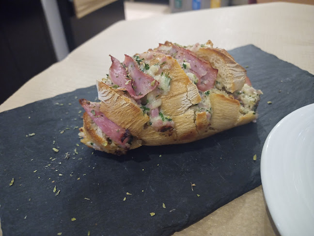 Opinii despre Pizzaria Forno D'Ouro TÁBUA în Tábua - Gastronomia e hotelaria