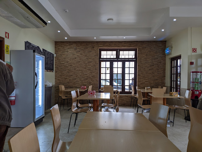 Opinii despre Cafe Snak-bar Casa Do Adro în Tomar - Gastronomia e hotelaria