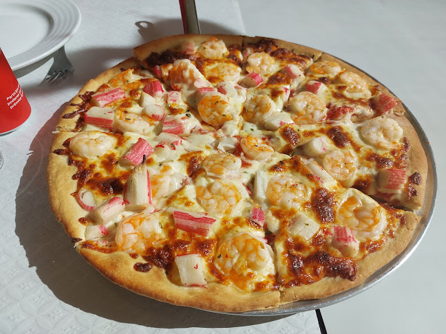 M Pizza