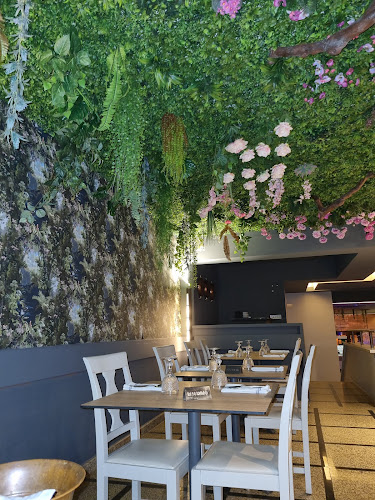 BOX 208 Italian Food - Gastronomia e hotelaria