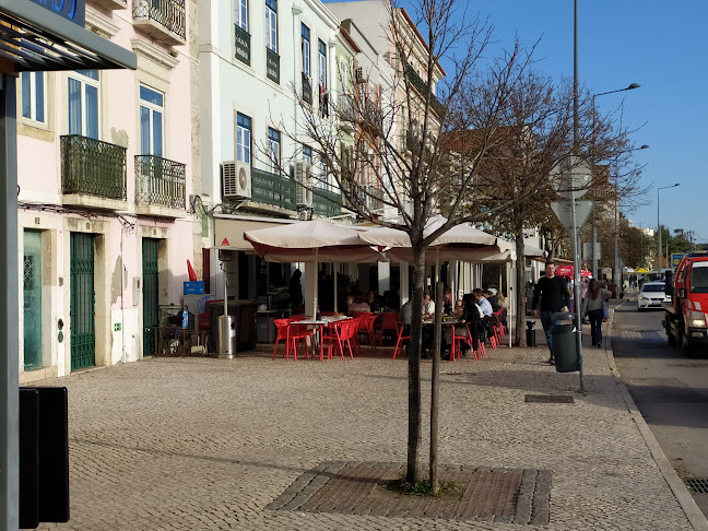 Av. Luísa Todi 56, Setúbal