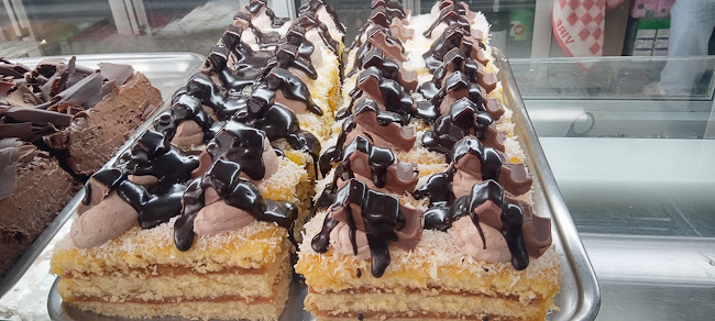 R. Gaiate 2, 3700-737