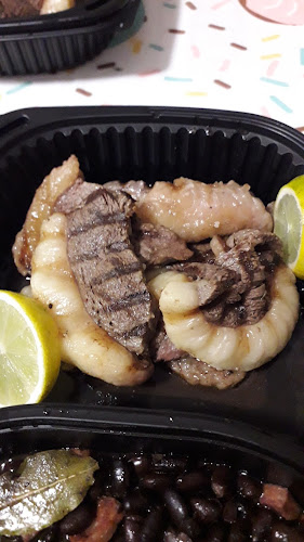 Av. Gen. Humberto Delgado 35 Loja 7, 2825-280 Costa da Caparica