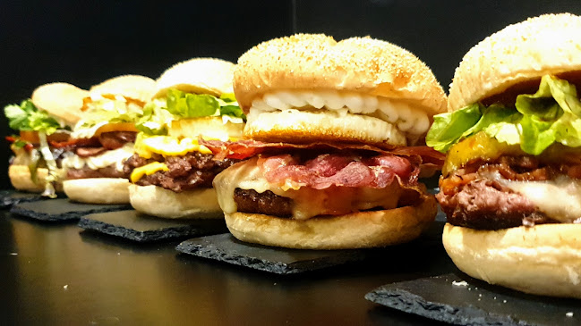 Bueda Fome Burger House