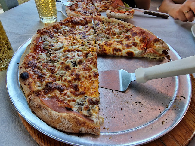 Opinii despre Pizzaria M în Mêda - Gastronomia e hotelaria