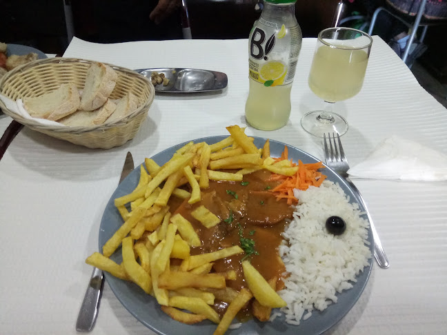 Gruta do Trancão - Gastronomia e hotelaria