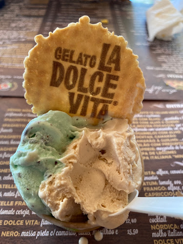 Ed Mar Azul, Av. Tomás Cabreira, 8500-802 Portimão