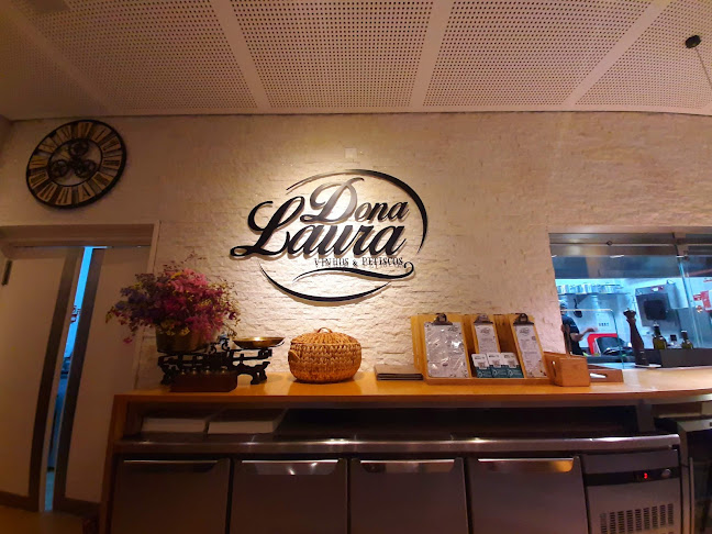 Dona Laura - Gastronomia e hotelaria