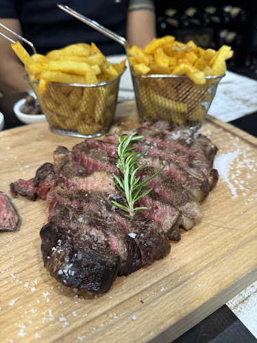 Restaurante Hell Bull - Steakhouse e Tapas
