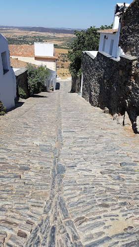 Comentarii opinii despre Lucília & Galhanas