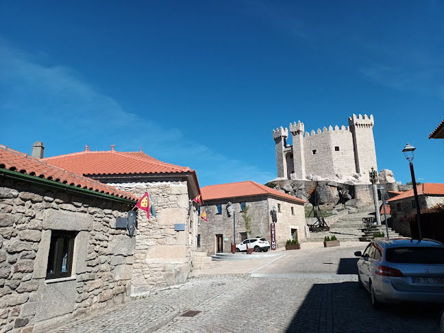 Opinii despre Padaria e Pastelaria Castelo în Penedono - Gastronomia e hotelaria