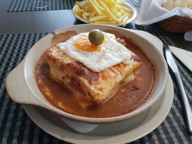 Opinii despre Restaurante O Escuteiro în Arcozelo - Gastronomia e hotelaria