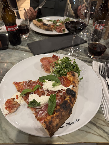 Pizzeria Antonio Mezzero Matosinhos - Gastronomia e hotelaria