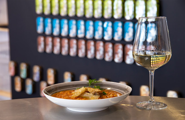 R. Sousa Aroso 610, 4450-287 Matosinhos