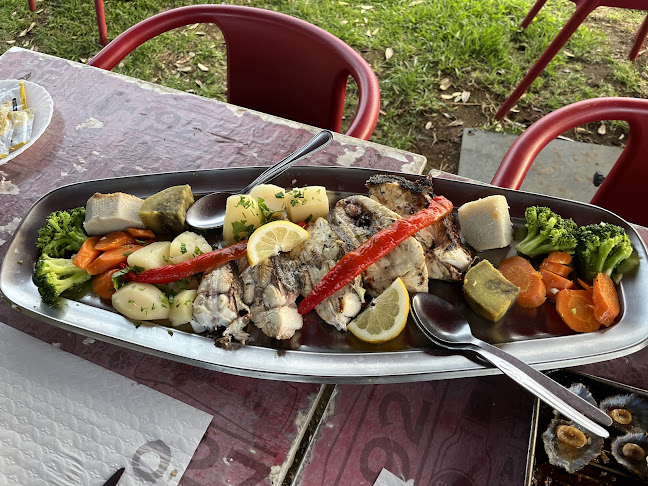 https://www.facebook.com/Restaurantondasdomar