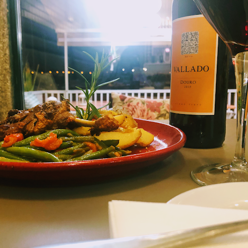 Opinii despre Restaurante Cais Da Vila în Vila do Conde - Gastronomia e hotelaria