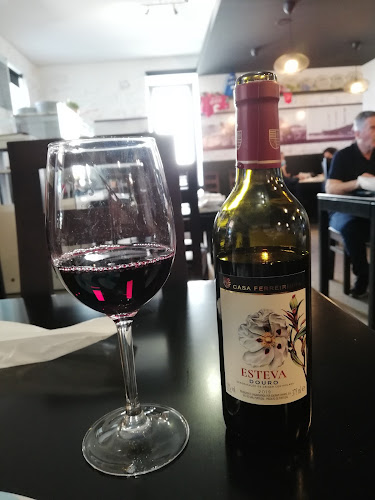 Comments and reviews of O Buraco
