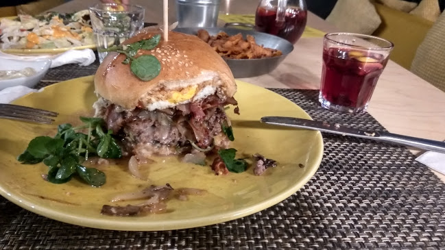 R. Central da Gandra 1349, Porto