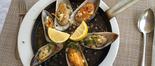 Goldi Restaurant - Gastronomia e hotelaria