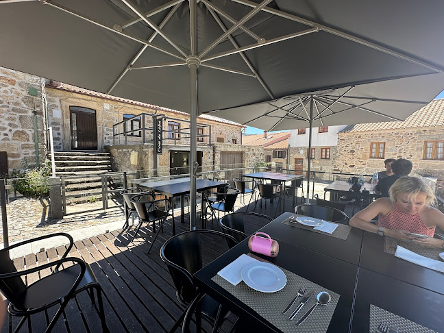 Comments and reviews of Restaurante Cova da Loba